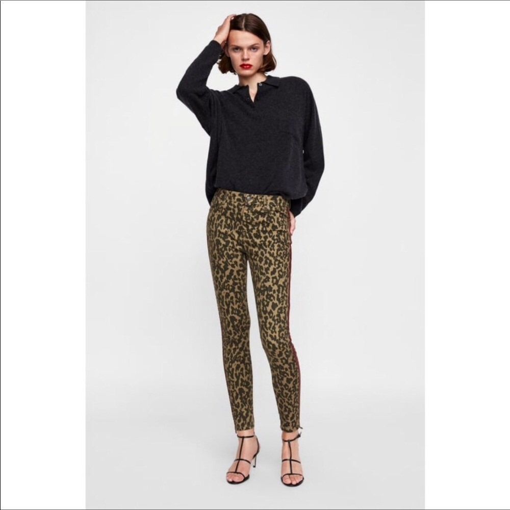 “NWT” Zara Mid Rise Skinnies - Picture 3 of 6